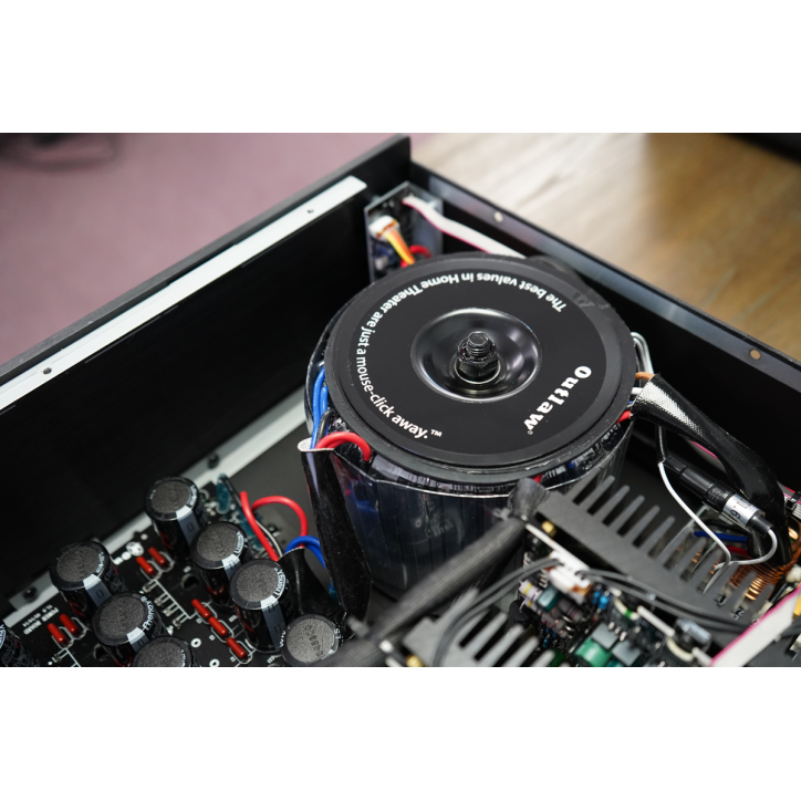 Model 5000x 5-Channel Amplifier